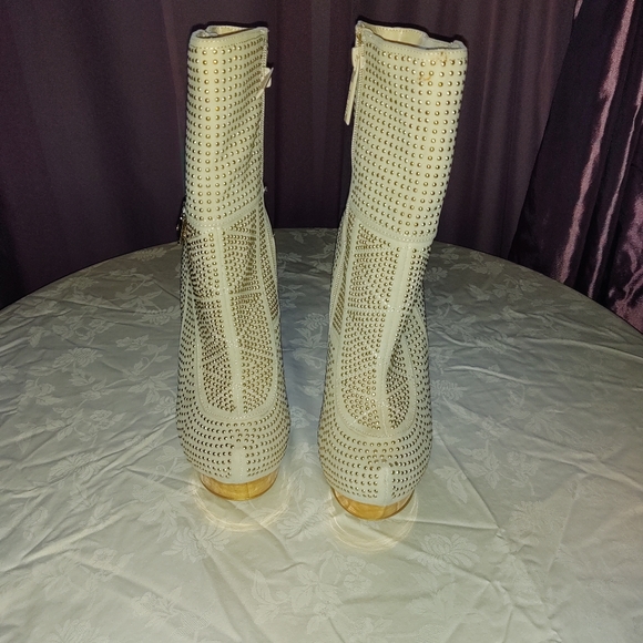 Ankle boots - Picture 3 of 5